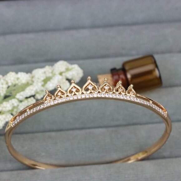 Rose Gold Heart Crown Bangle with Crystal Accent, XPBL0477 - Picture 8 of 12